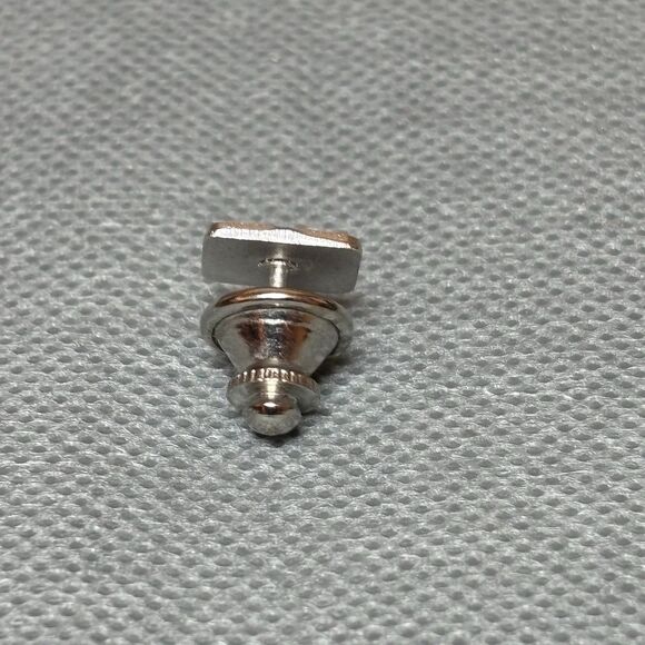 Vintage Playboy Pin Club Member Lapel Pin Tie Tack Silver-Tone Iconic Bunny Logo - Picture 3 of 7